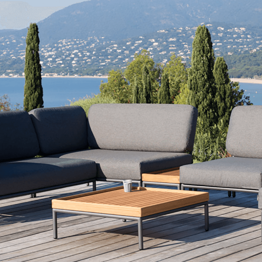 LEVEL-LEVEL2 fa kerti dohányzóasztal fekete lábbal - Dutch Home