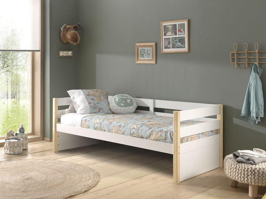 Margrit wooden children's bed, 90x200