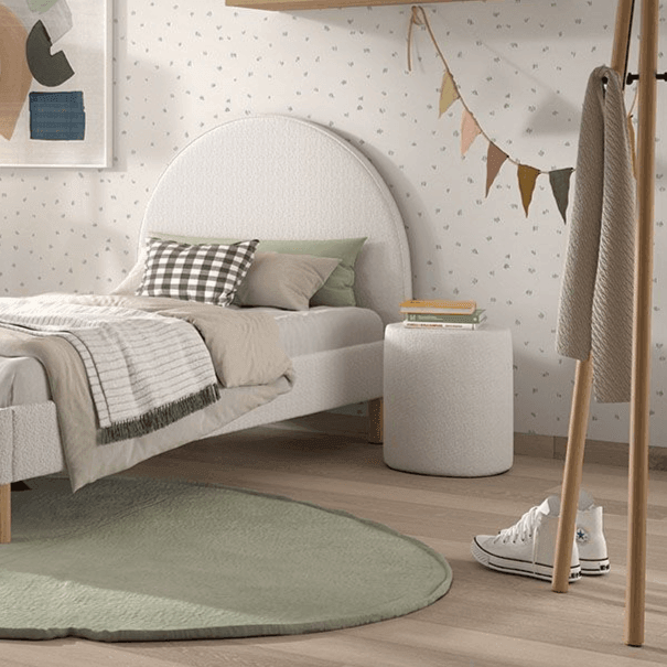 Moon curly children's pouf