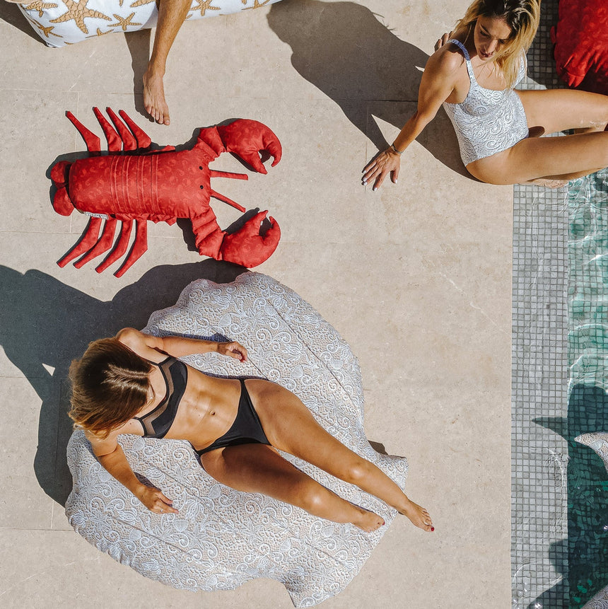 Homár alakú szövet kerti párna