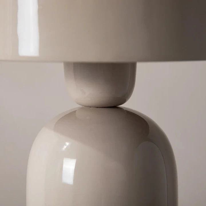 Corette metal table lamp