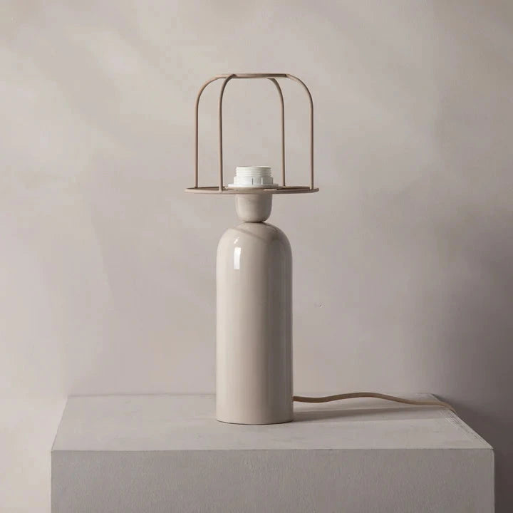 Corette metal table lamp