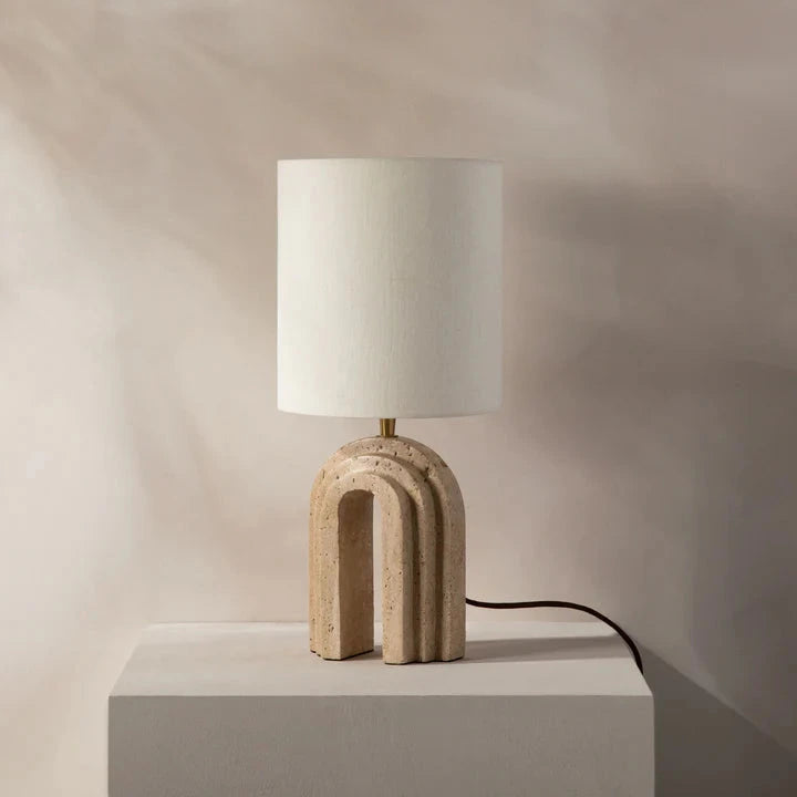 Doris mészkő asztali lámpa