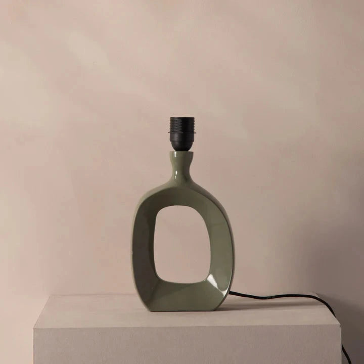 Gea fém asztali lámpa