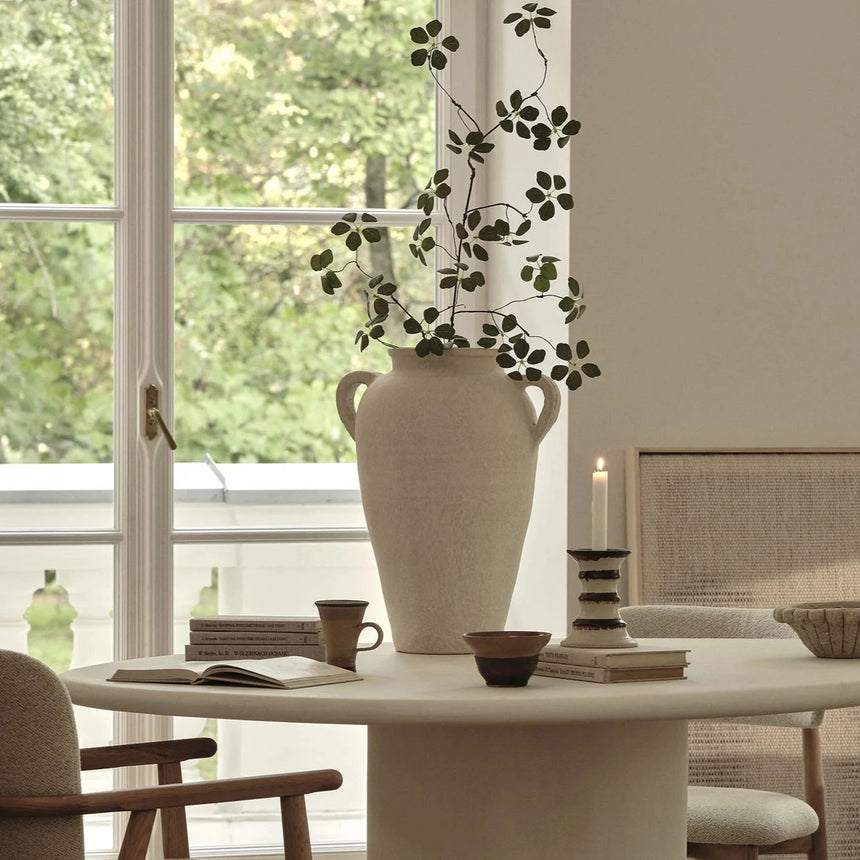 Temis ceramic decoration