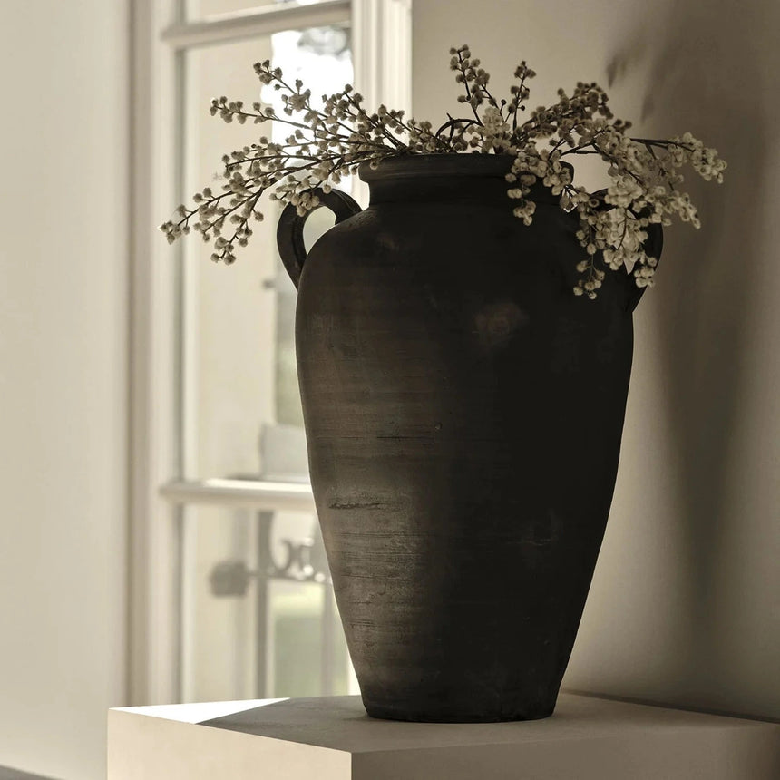 Temis ceramic decoration