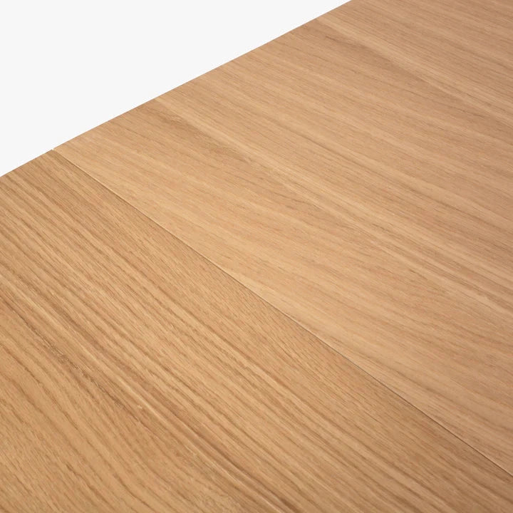 Nicole extendable wooden dining table