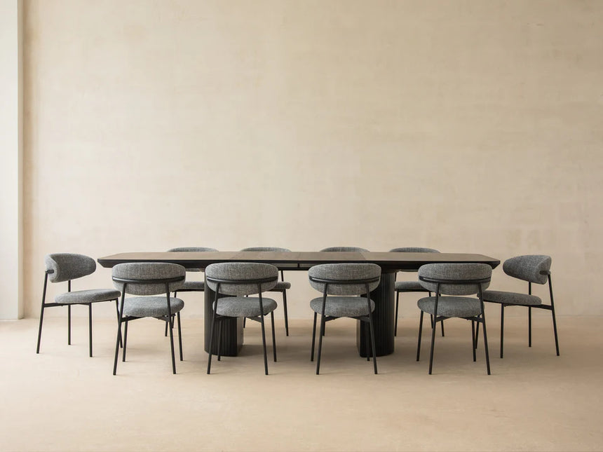 Mana extendable wooden dining table with black legs