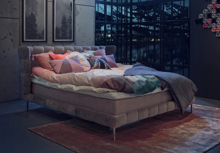 Neo bed frame