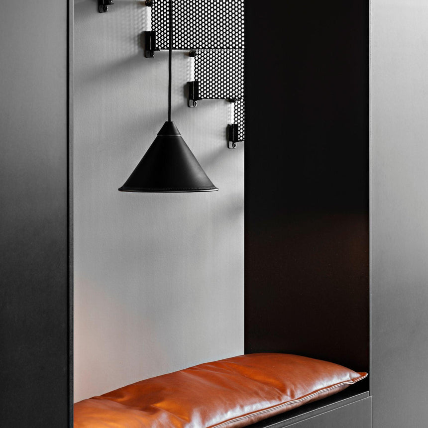 Namibia bőr függőlámpa kicsi-1