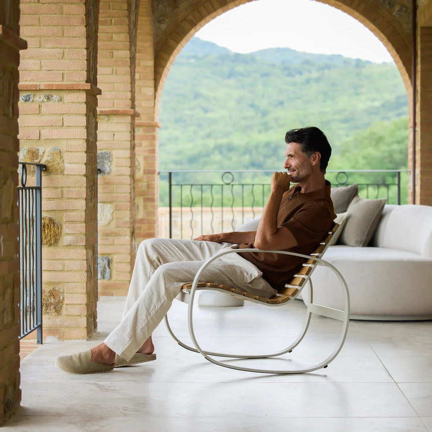 Parc fa kerti hintaszék