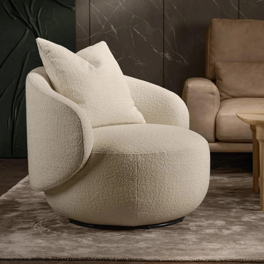 Rondo armchair