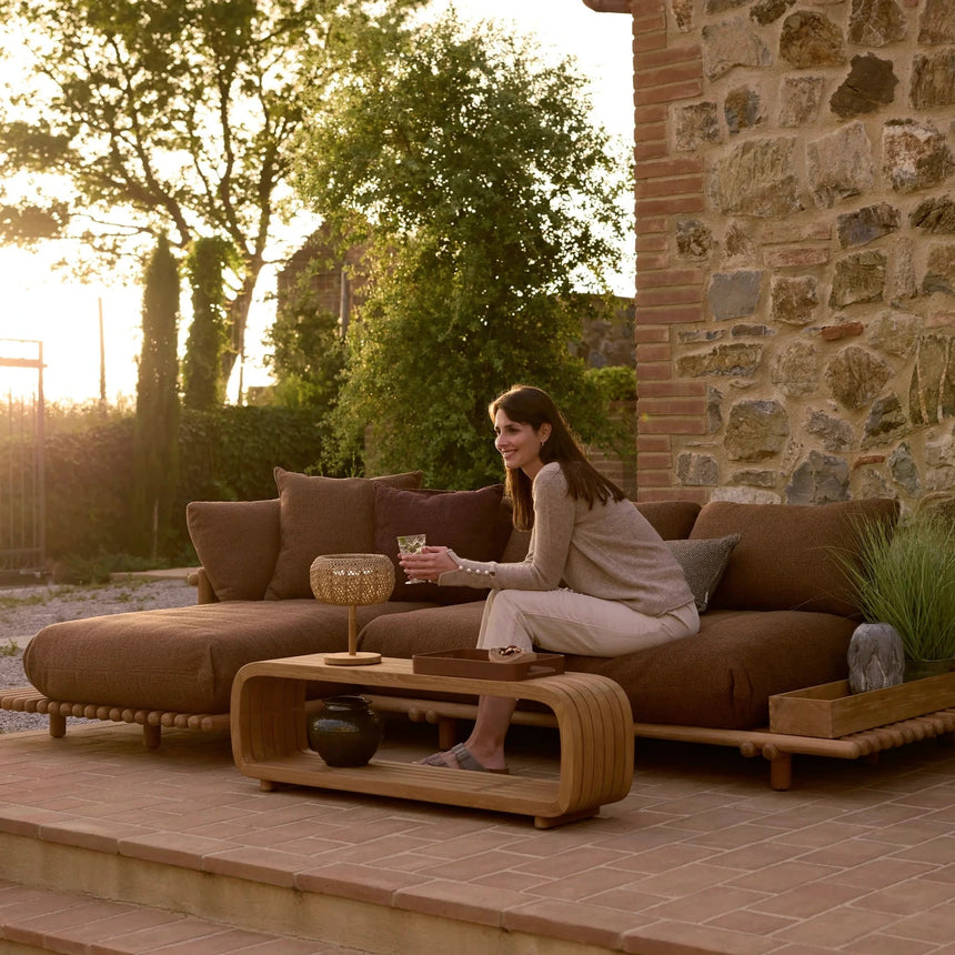 Mellow fa kerti dohányzóasztal