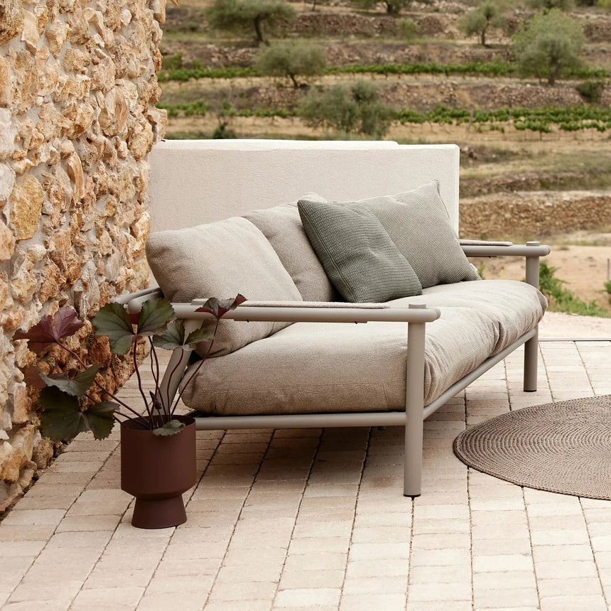 Sticks 2 személyes szövet kerti kanapé fém lábbal