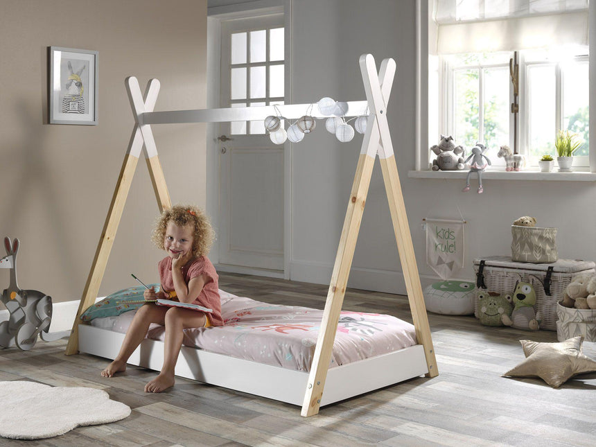 Tipi wooden children's bed 70x140