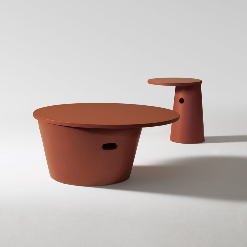 Totem kerti dohányzóasztal