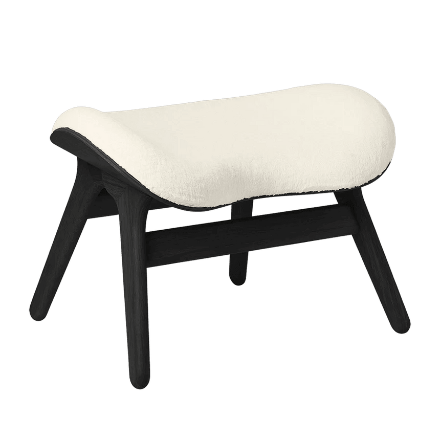 A Conversation Piece műszőrme lábtartó fekete kerettel