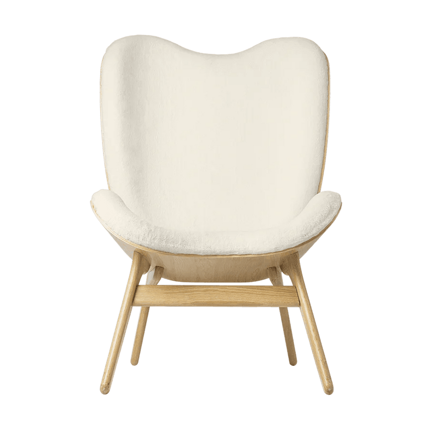 A Conversation Piece műszőrme magas fotel natúr kerettel