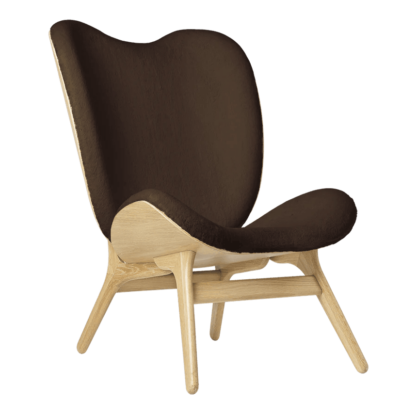 A Conversation Piece műszőrme magas fotel natúr kerettel