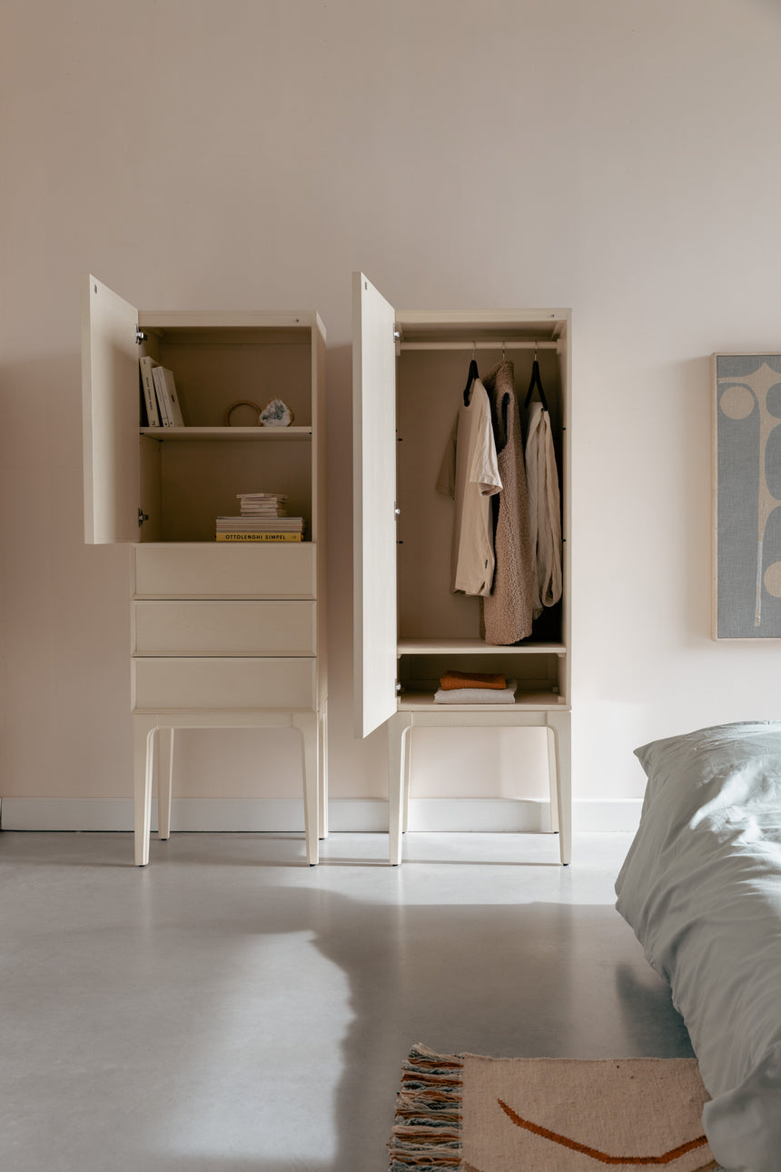 June fiókos fa kabinet