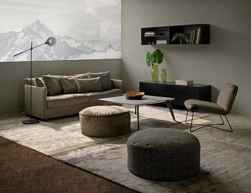 Fly armchair
