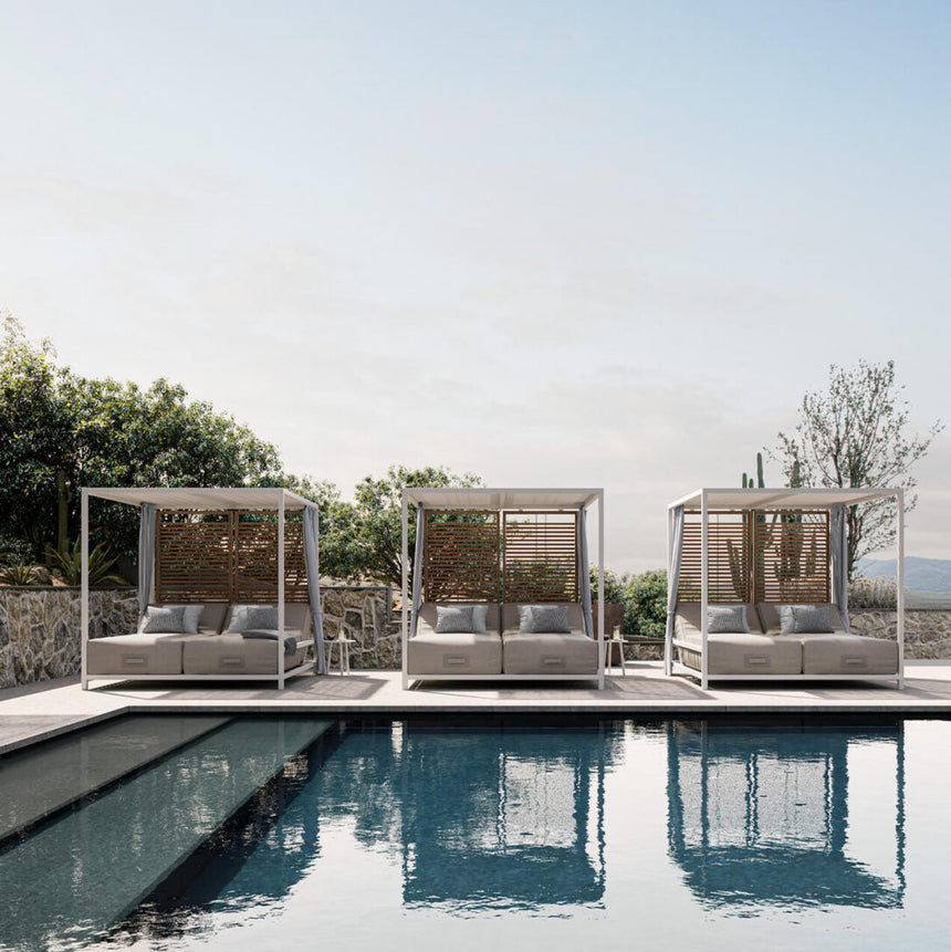 Portofino garden sofa