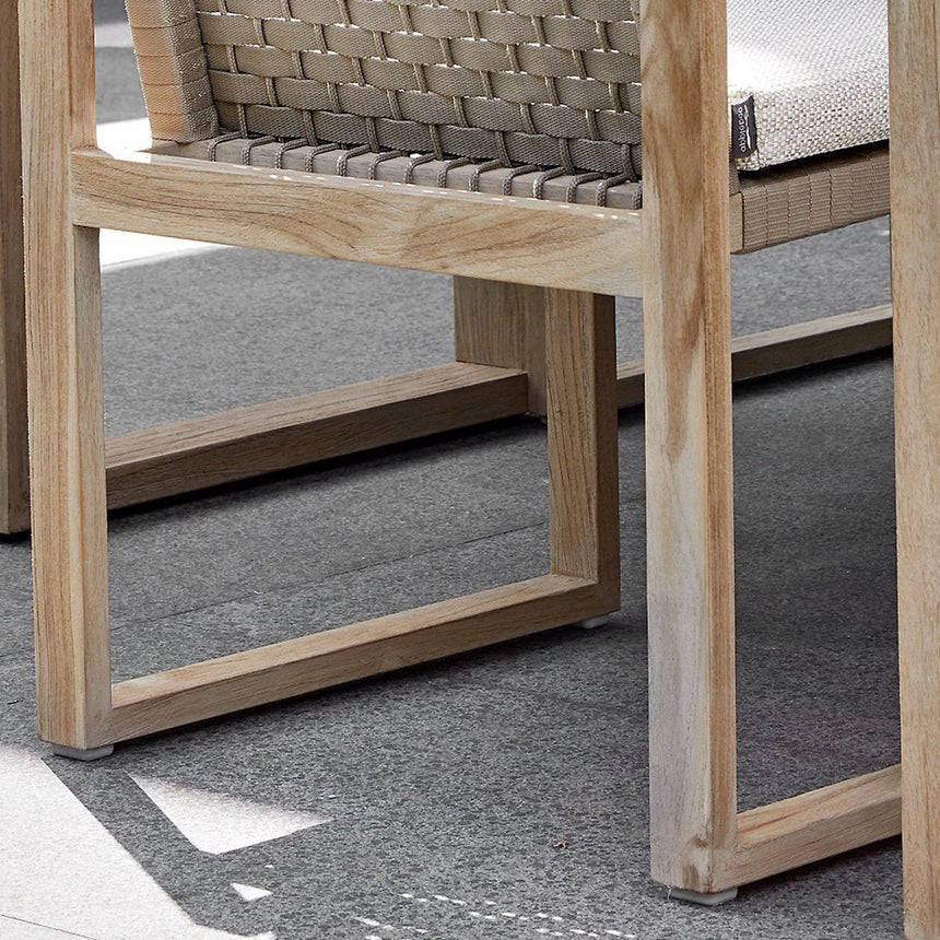 Antigua fa kerti szék