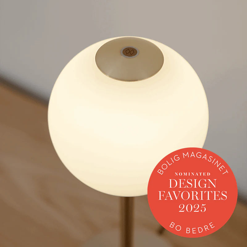 Audrey fém asztali lámpa