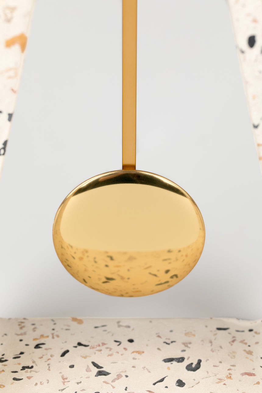 Pendulum time concrete table clock