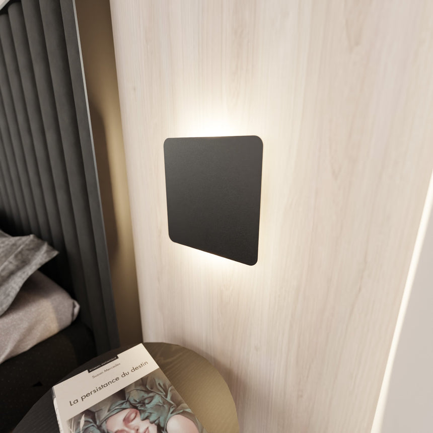 Form 1 fém falilámpa