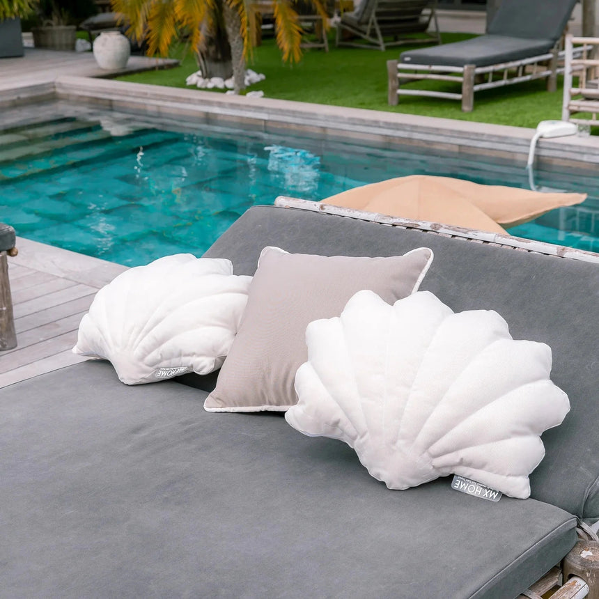 Kagyló alakú szövet kerti párna