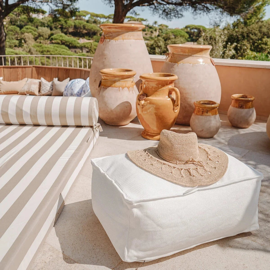 Rafia hatású szövet kerti puff 65x44