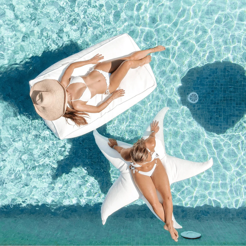 Raffia-effect floating fabric sun lounger