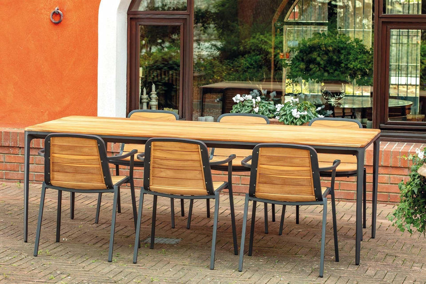 Bahamas extendable wooden garden table 220x100