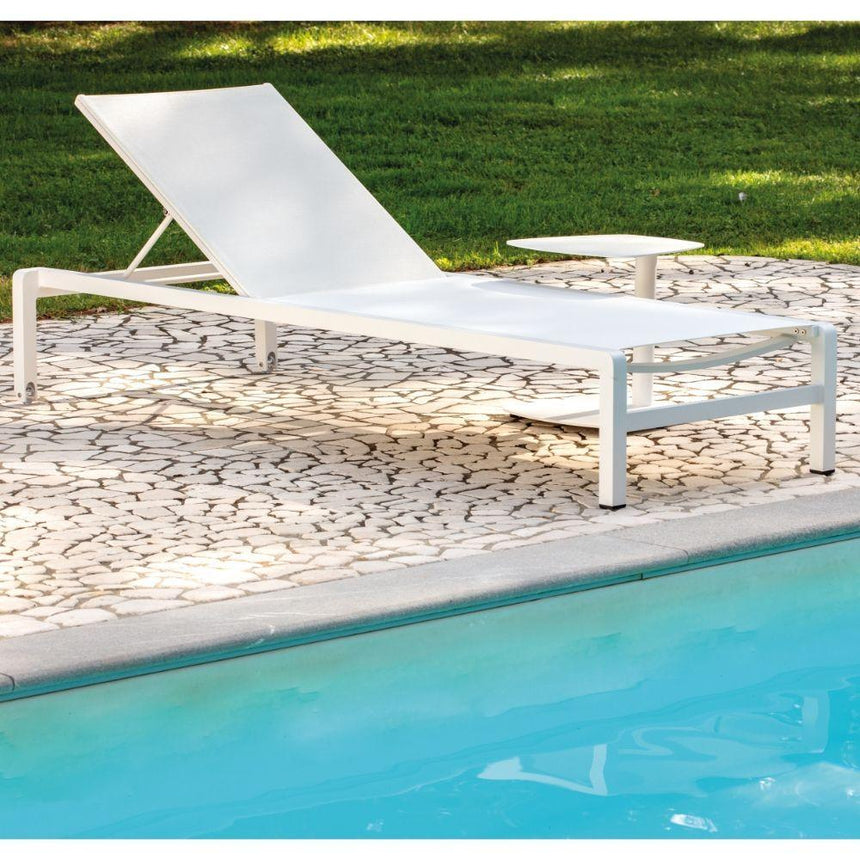 GS 927 fabric sun lounger