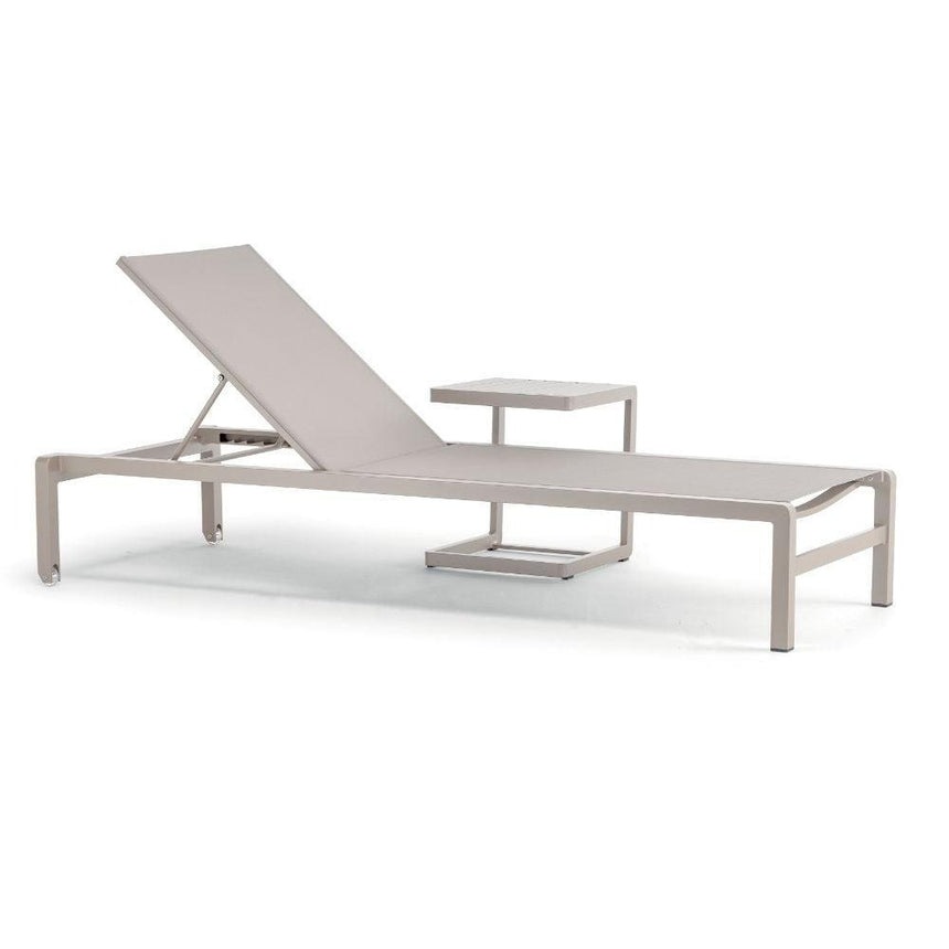 GS 927 fabric sun lounger