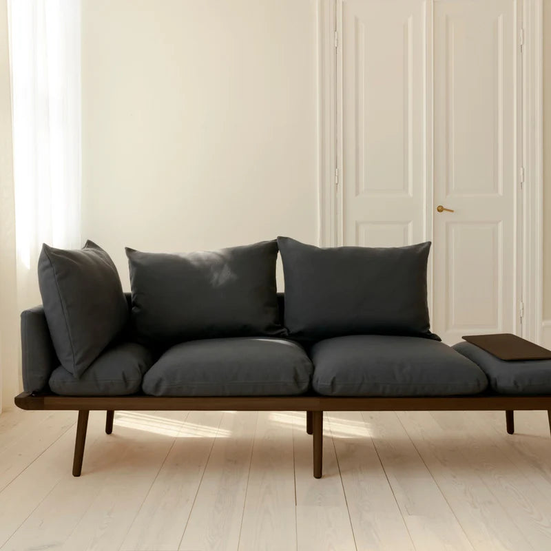 Lounge Around 3 személyes szövet kanapé sötétbarna kerettel