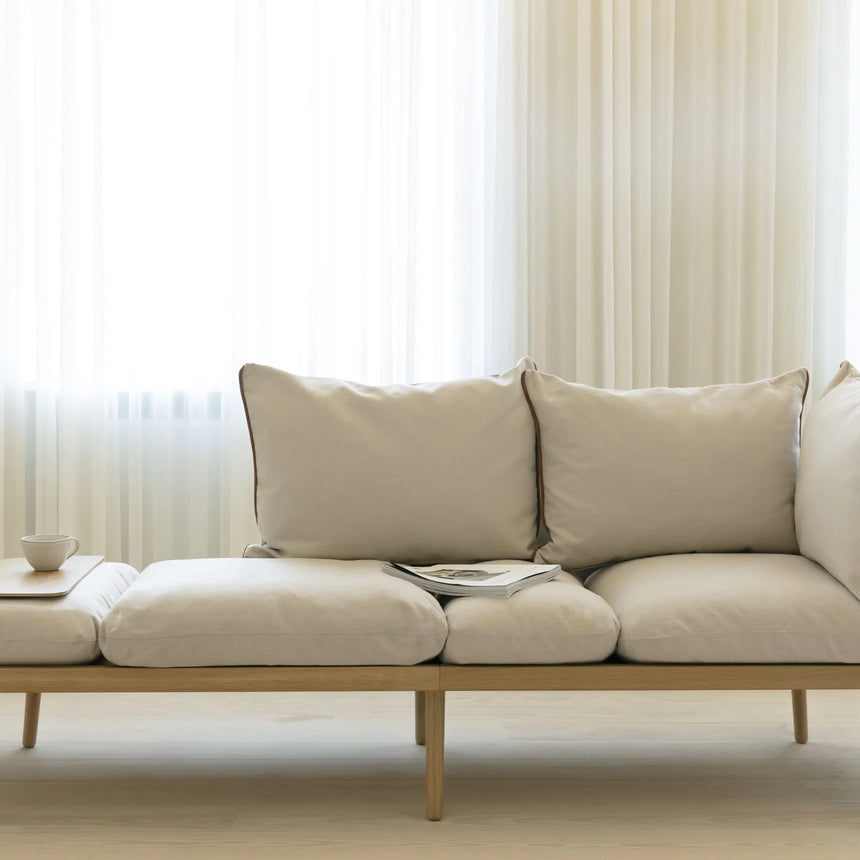 Lounge Around 3 személyes szövet kanapé natúr kerettel