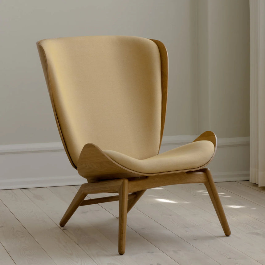 The Reader szövet fotel natúr kerettel