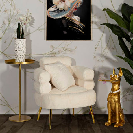 Soffy plush armchair