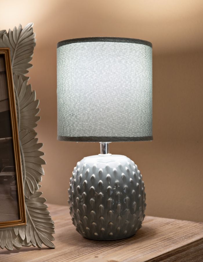 Monkey resin table lamp 34cm
