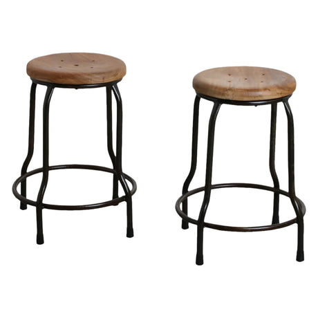 Warung metal seat
