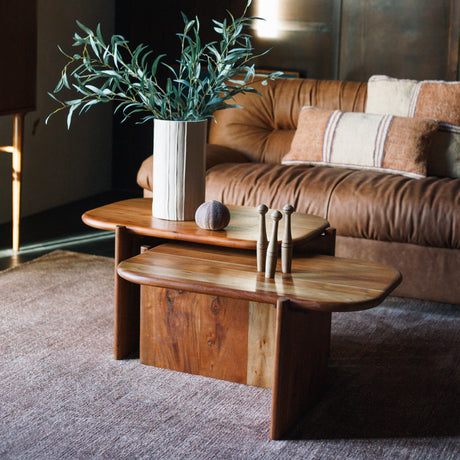 Feller wooden storage table