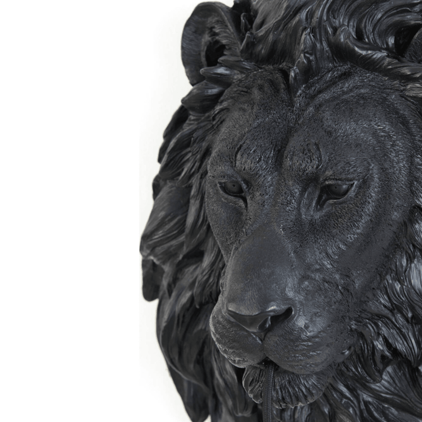 Lion resin wall lamp