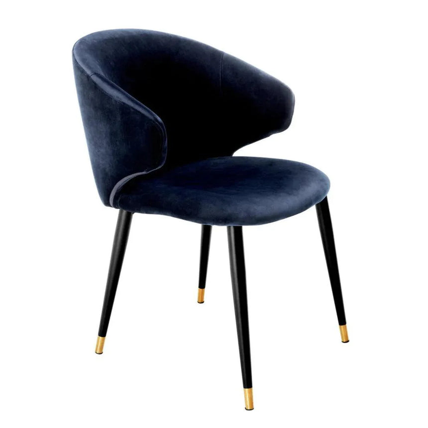 Volante karfás bársony szék