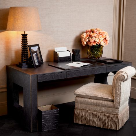 Fairburn fotel – Bouclé Sonata cream kárpit és egyedi rojtos díszítés