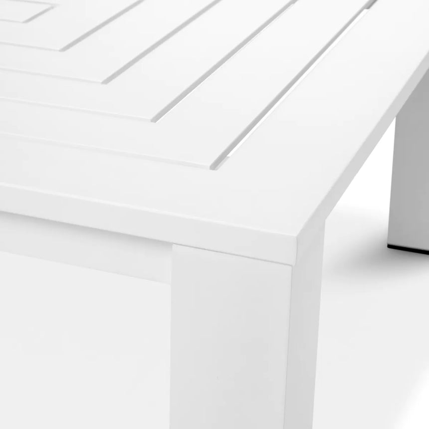 Vistamar metal garden coffee table