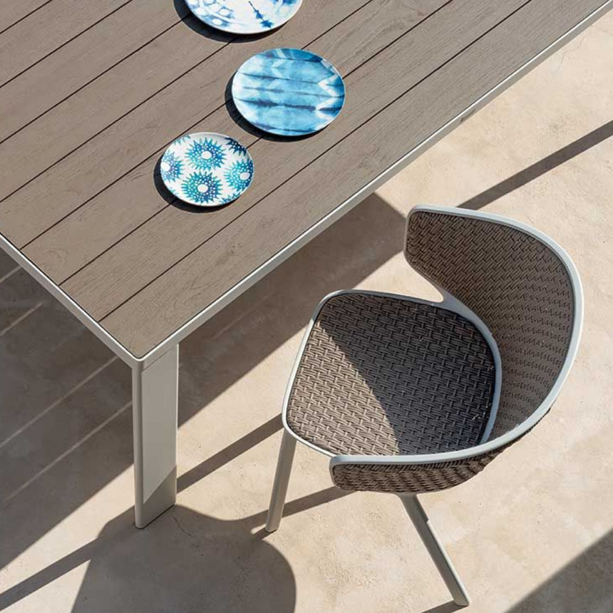 Kilt garden coffee table