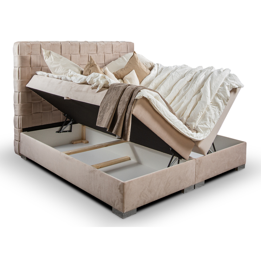 Nel double bed