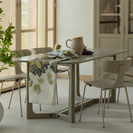 Udar fabric chair